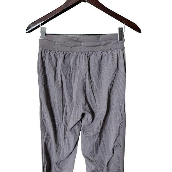 Lululemon Beyond The Studio Joggers 4 - Picture 5 of 6